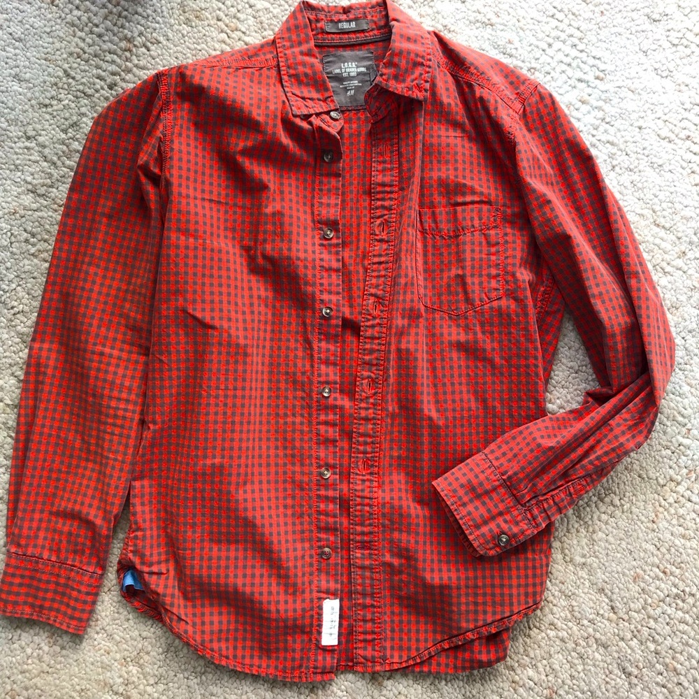 H&M red check button down. small.